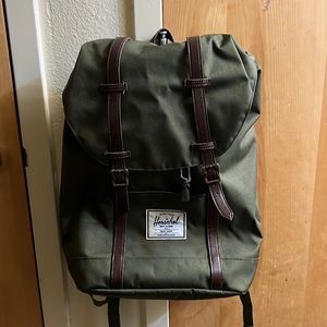 Herschel Backpack (Olive Green)